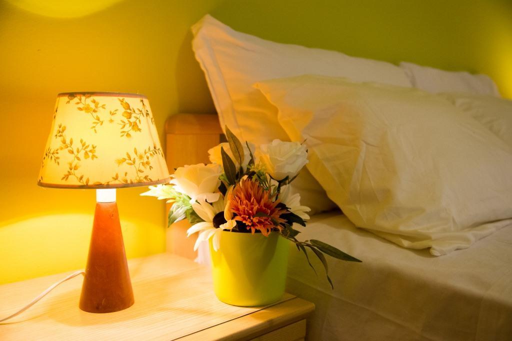 Hotel Elvezia Lake Maggiore Екстериор снимка