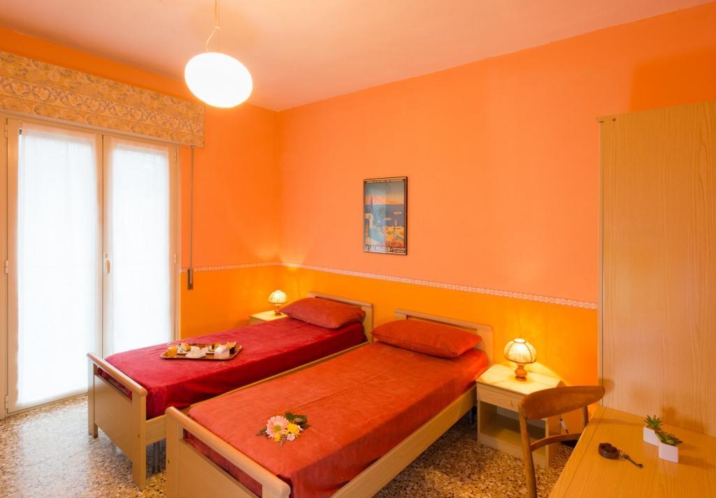 Hotel Elvezia Lake Maggiore Екстериор снимка