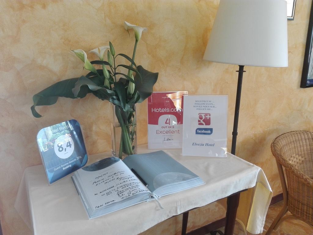 Hotel Elvezia Lake Maggiore Екстериор снимка