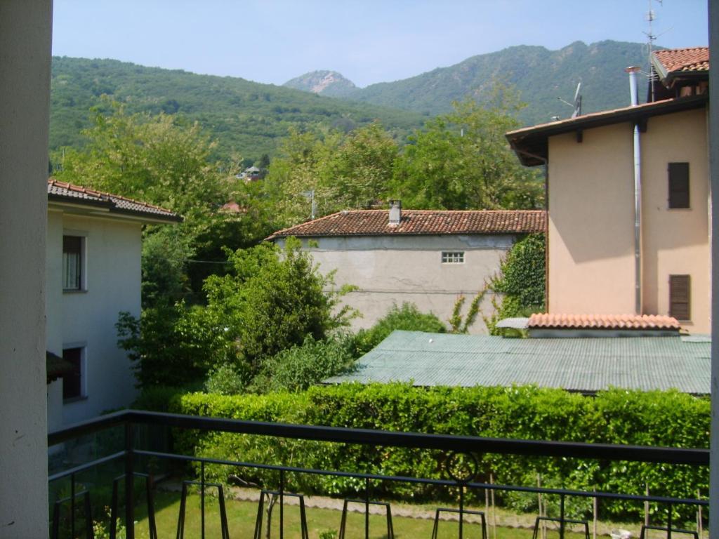 Hotel Elvezia Lake Maggiore Стая снимка